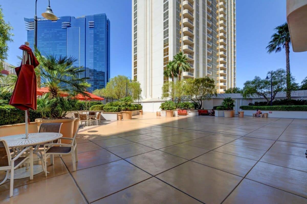 Mgm Signature-24-709 Strip View Jacuzzi Studio Las Vegas Esterno foto